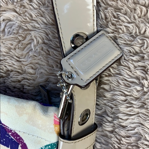 Coach Poppy Signature “C” Hobo Crossbody - Picture 5 of 15